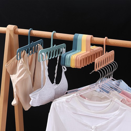 Holes clothes hanger - ´9,